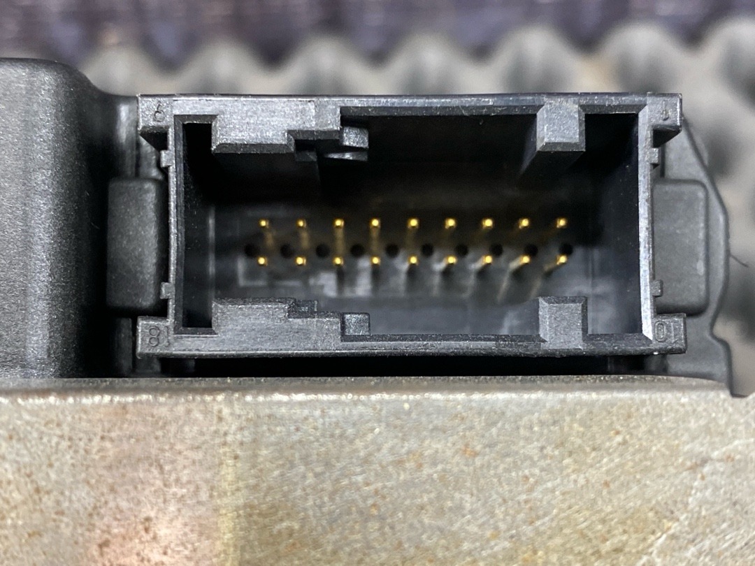 Блок управления подвеской, 17620 рублей, Красноярск