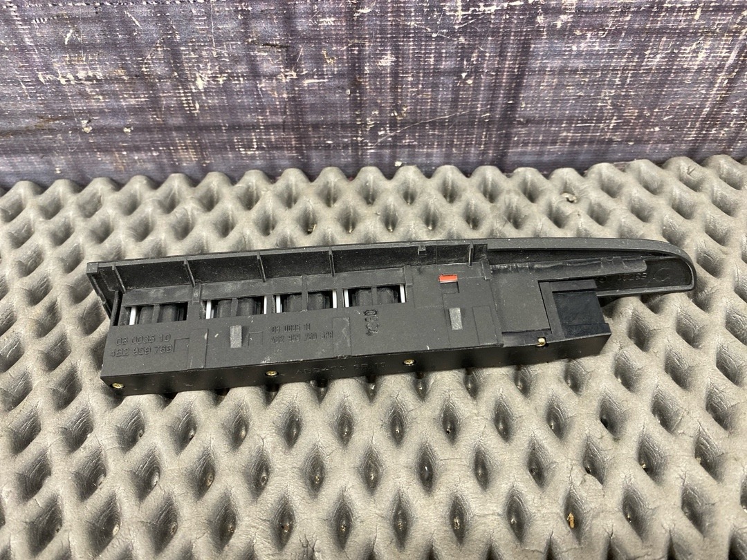 Кнопка памяти сиденья, 1220 рублей, Красноярск