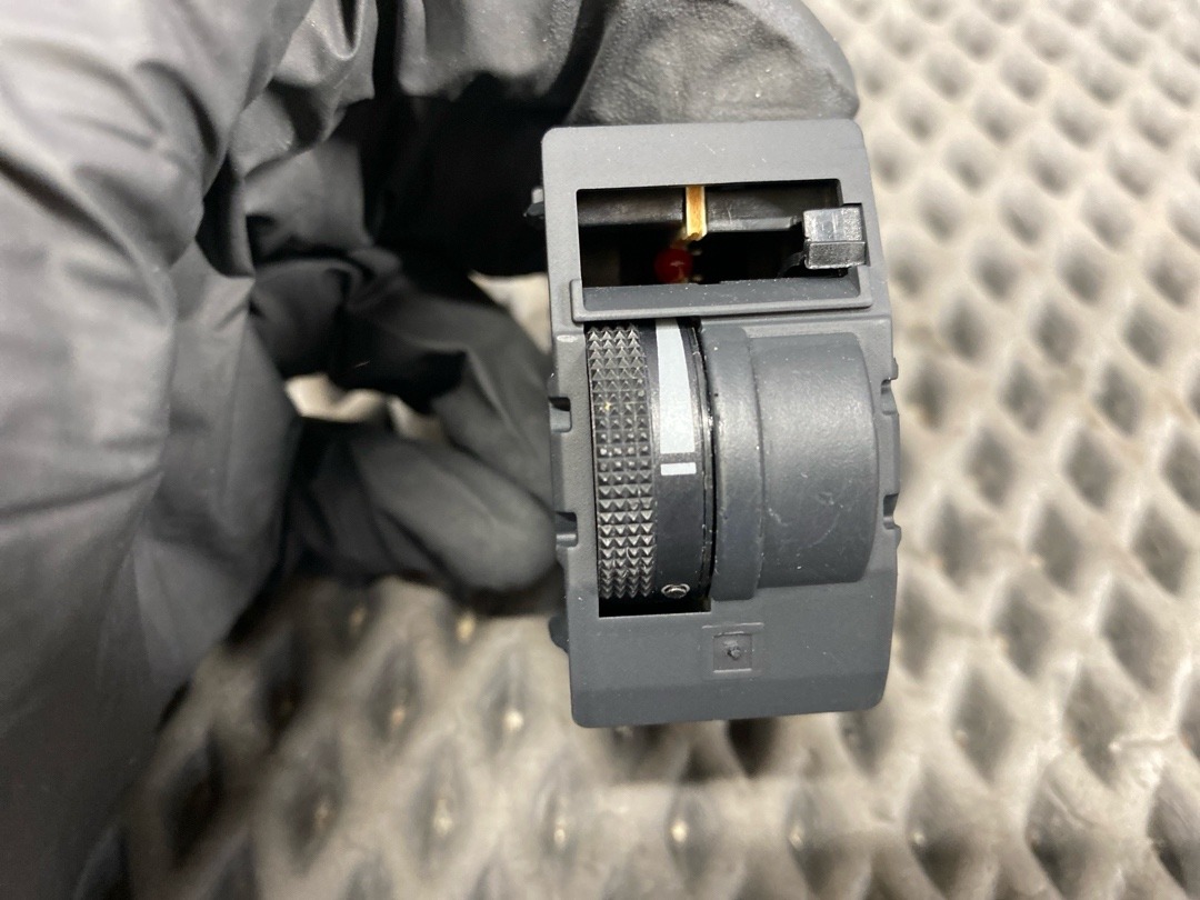 Кнопка яркости подсветки, 460 рублей, Красноярск