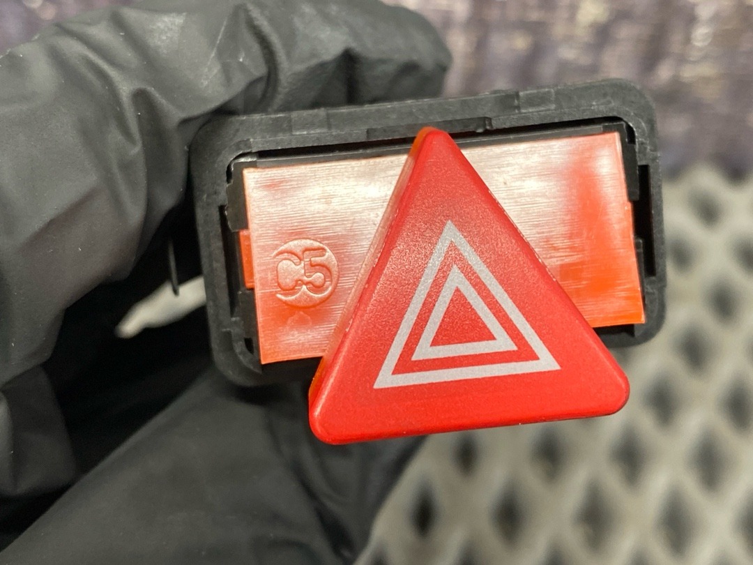 Кнопка аварийной остановки, 3480 рублей, Красноярск