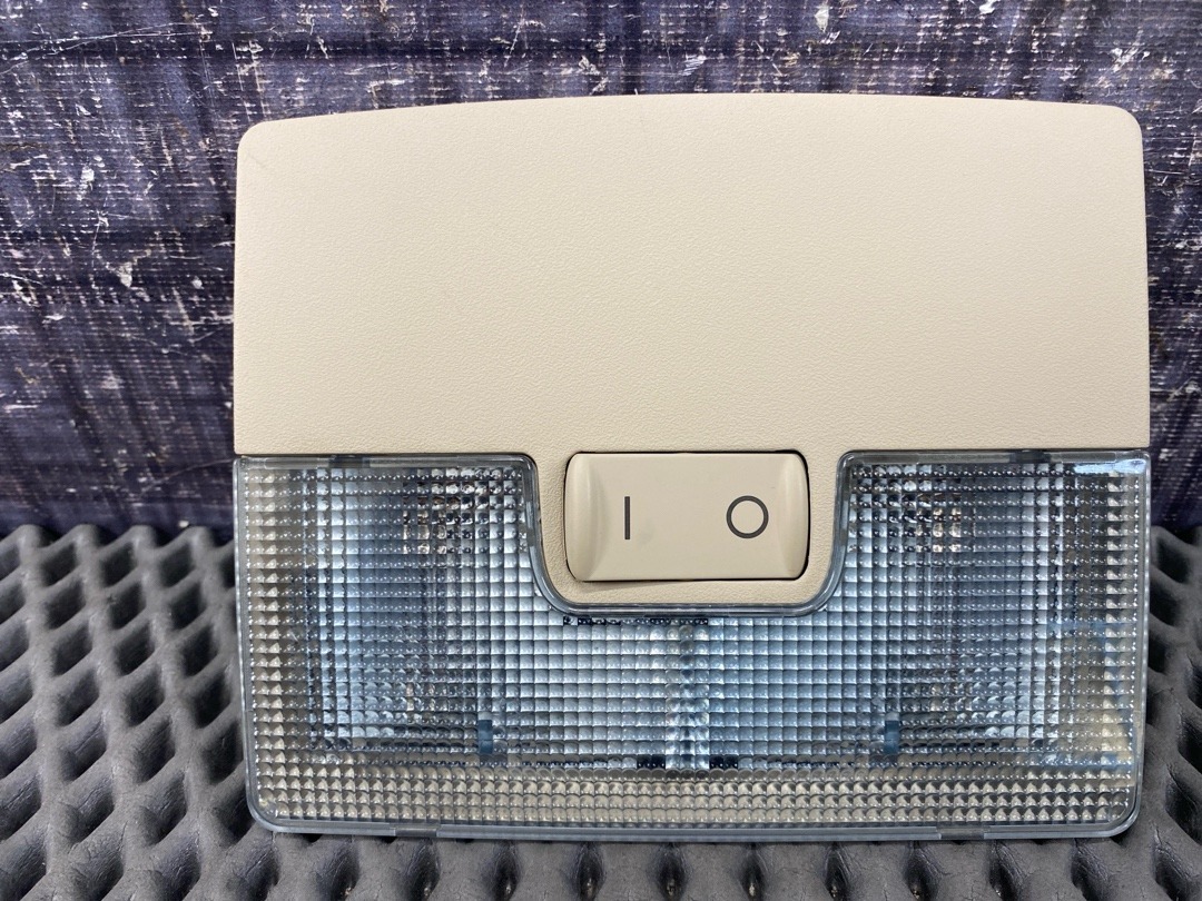 Плафон салона, 810 рублей, Красноярск