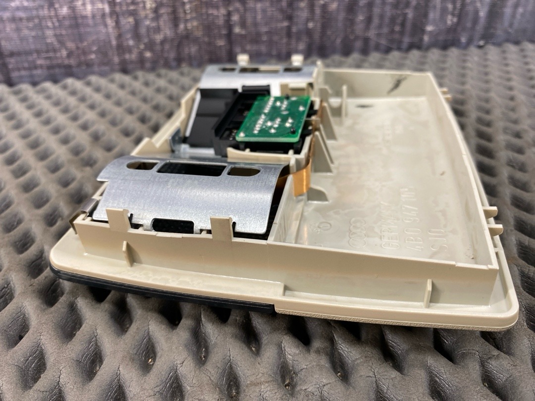 Плафон салона, 810 рублей, Красноярск