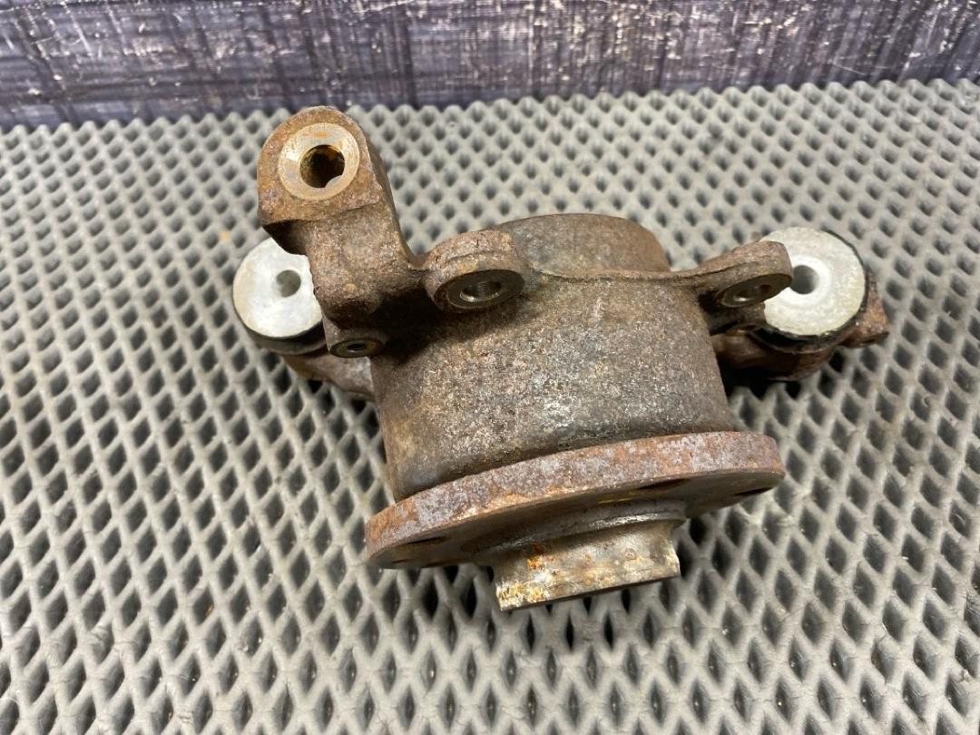 Поворотный кулак, 4330 рублей, Красноярск