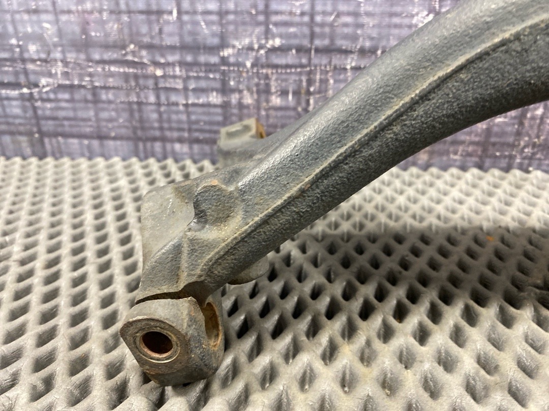 Поворотный кулак, 6260 рублей, Красноярск