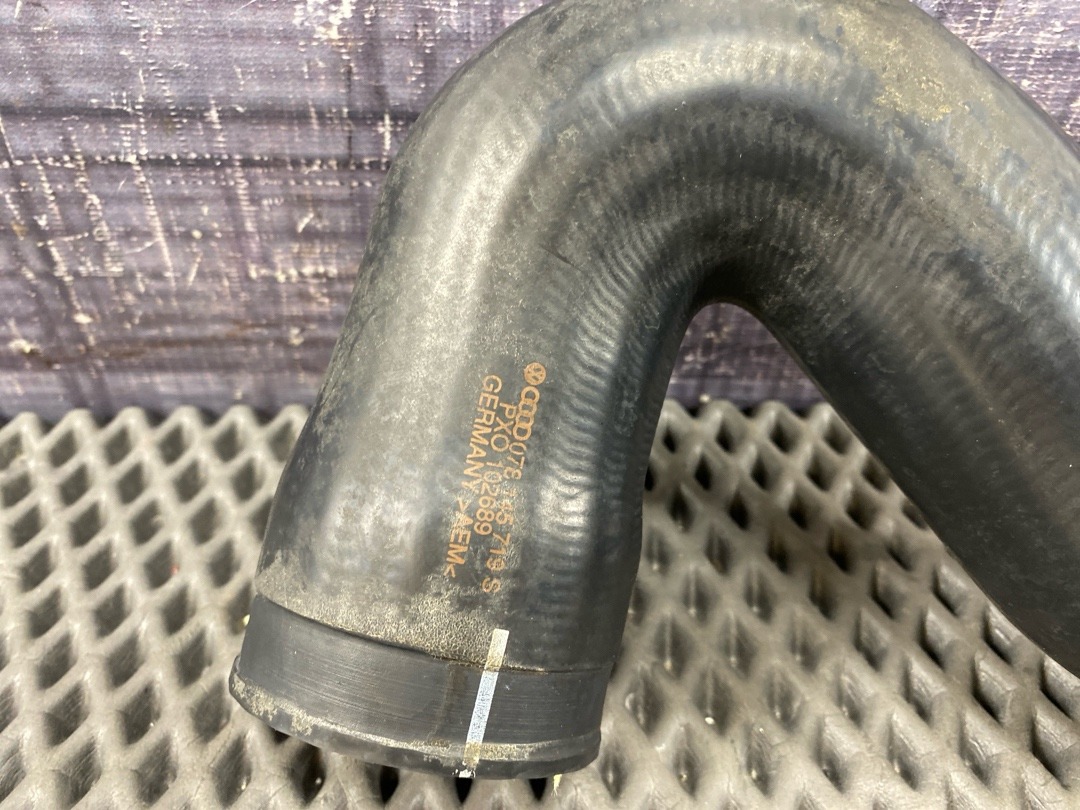 Патрубок интеркуллера, 610 рублей, Красноярск