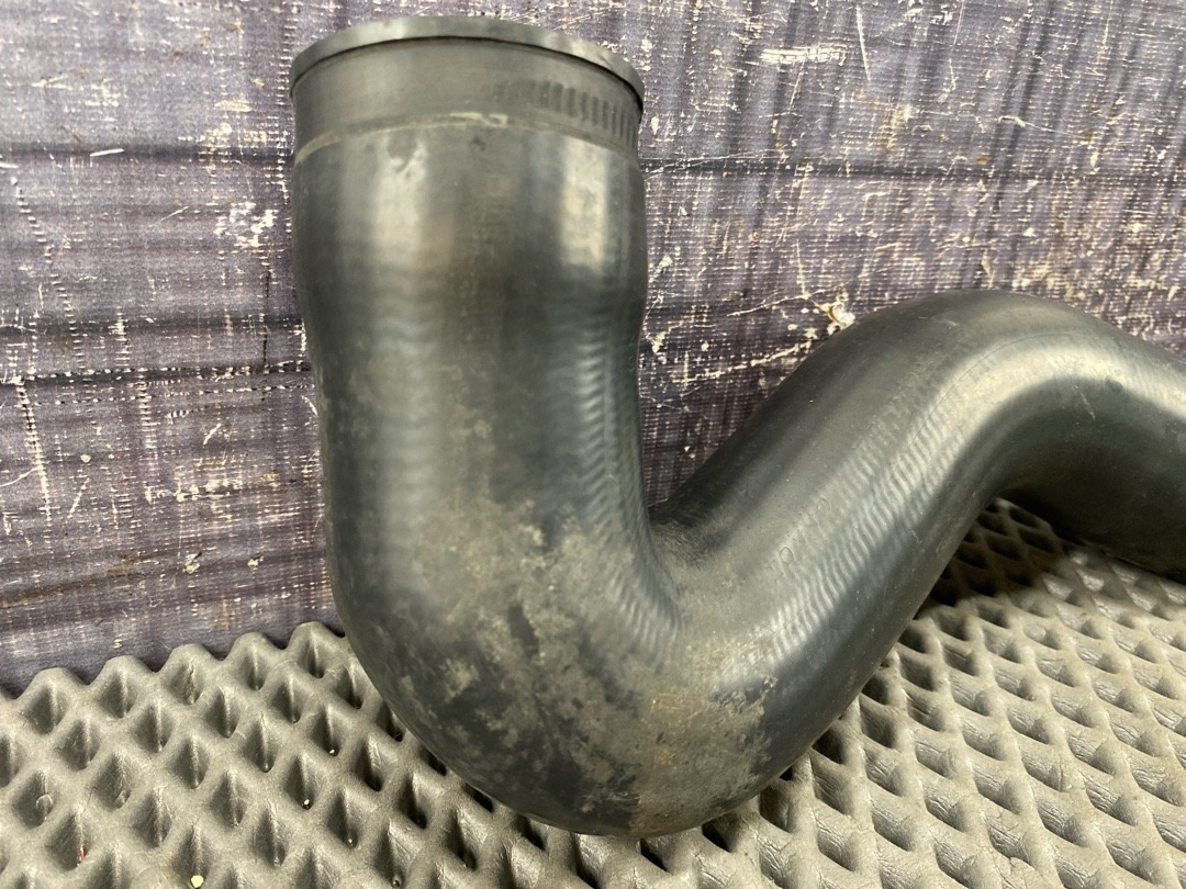 Патрубок интеркуллера, 610 рублей, Красноярск