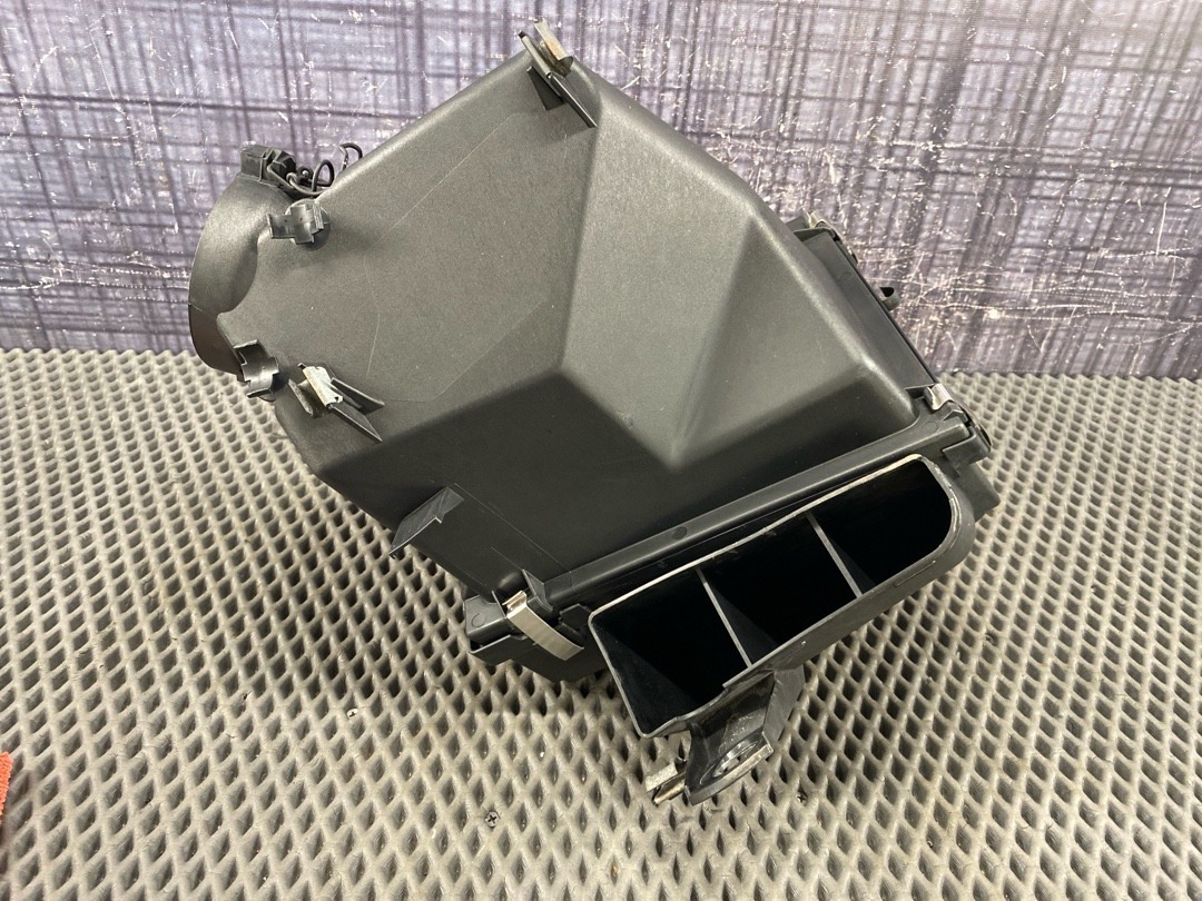 Корпус воздушного фильтра, 2820 рублей, Красноярск