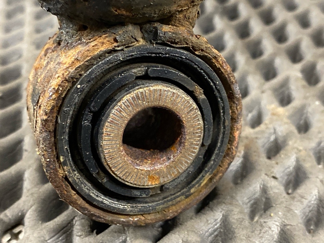 Амортизаторы, 6130 рублей, Красноярск