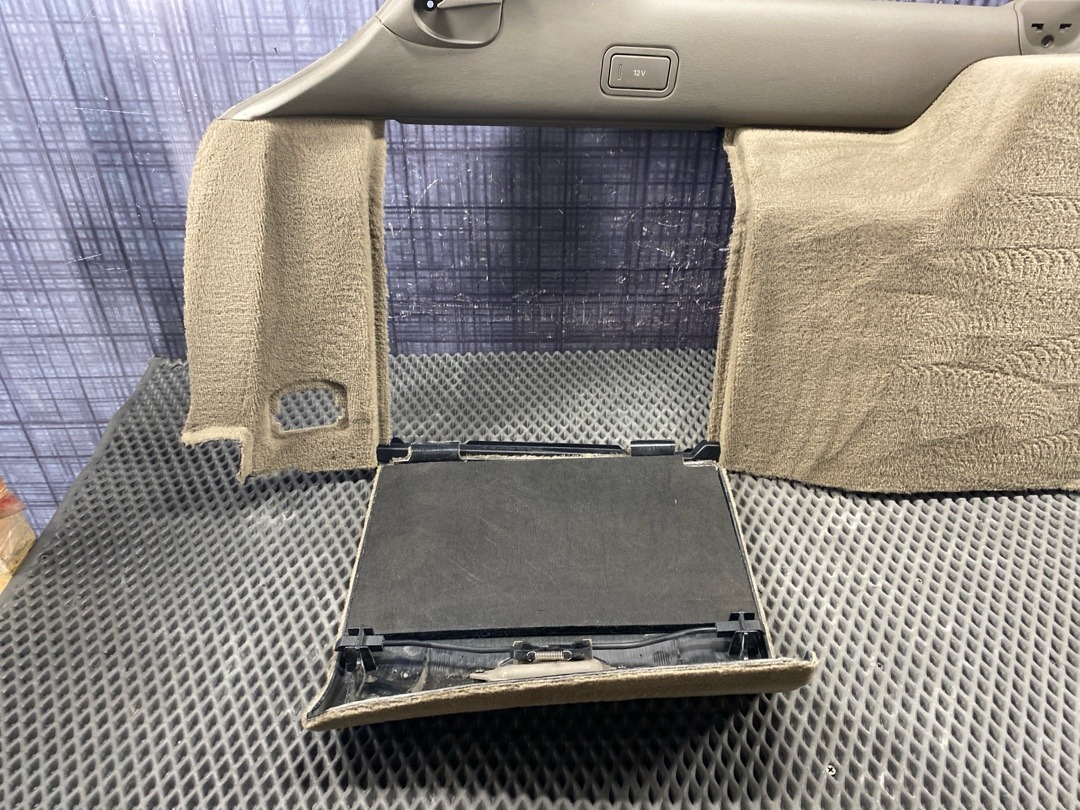 Обшивка багажника, 2460 рублей, Красноярск