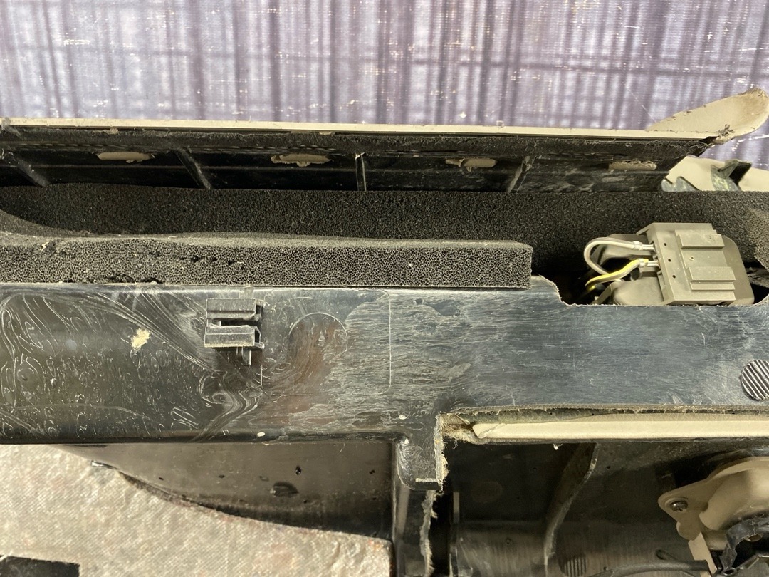 Обшивка багажника, 2460 рублей, Красноярск