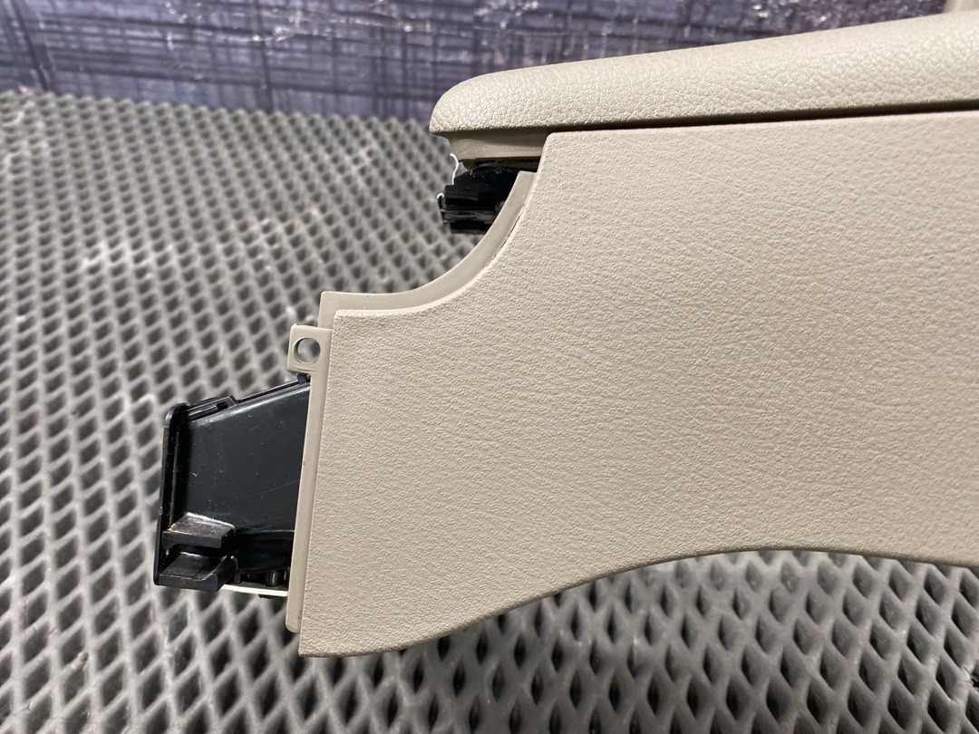 Центральная консоль, 8860 рублей, Красноярск