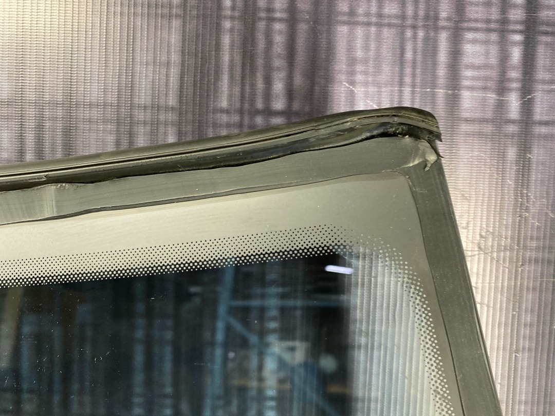 Стекло лобовое, 10880 рублей, Красноярск