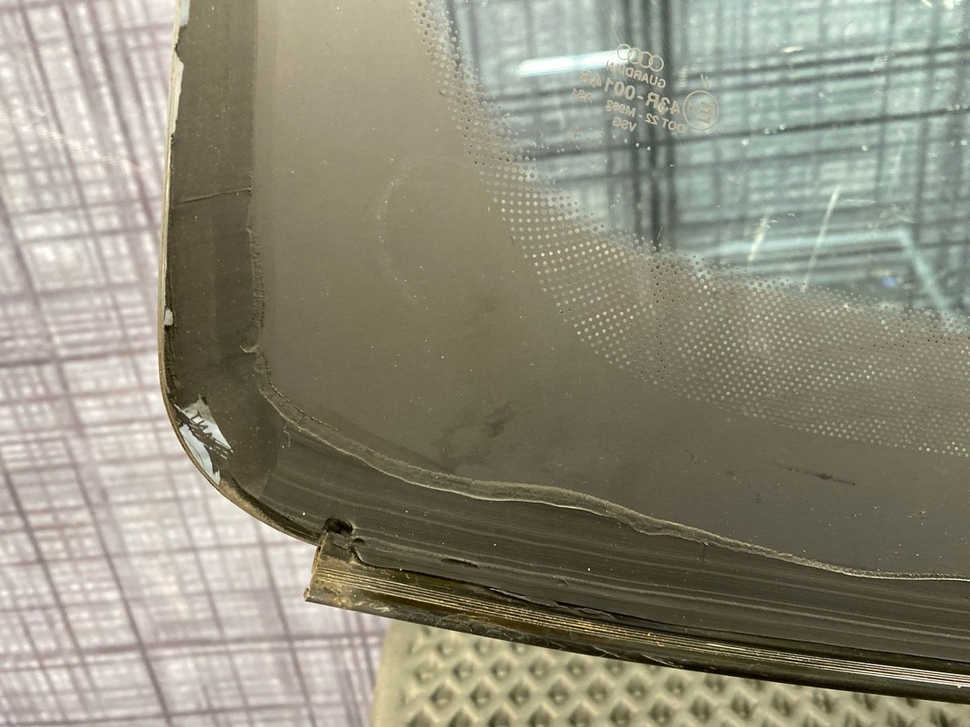 Стекло лобовое, 10880 рублей, Красноярск