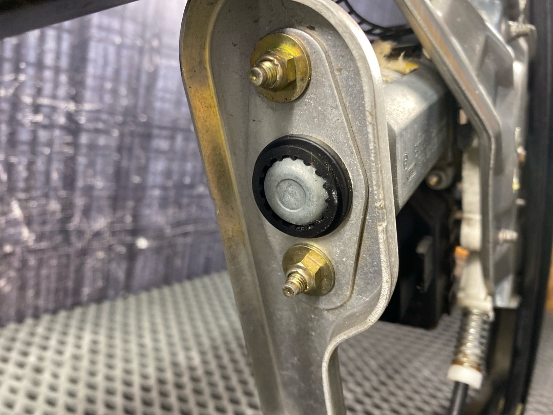 Стеклоподъемник, 7720 рублей, Красноярск