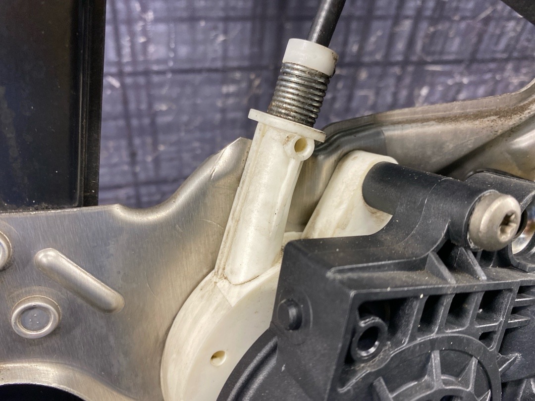 Стеклоподъемник, 7720 рублей, Красноярск