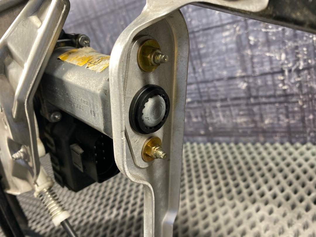 Стеклоподъемник, 7720 рублей, Красноярск