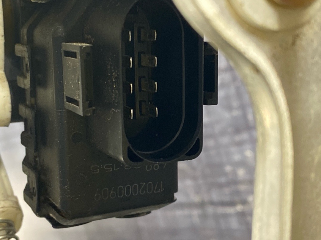 Стеклоподъемник, 7720 рублей, Красноярск