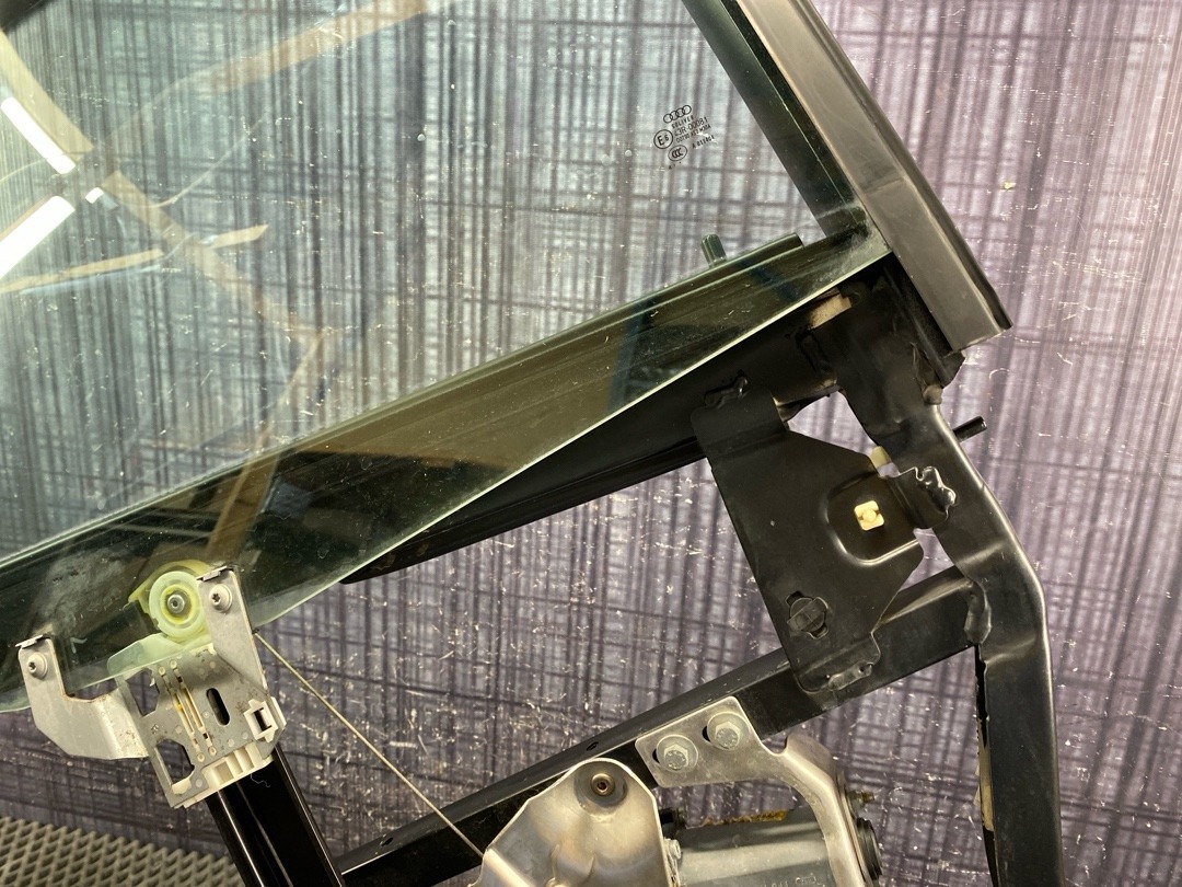 Стеклоподъемник, 1630 рублей, Красноярск