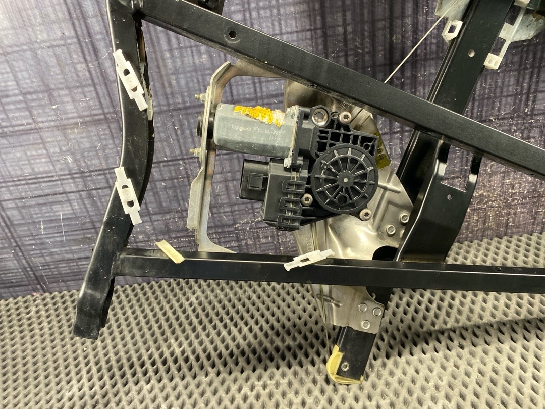 Стеклоподъемник, 1630 рублей, Красноярск