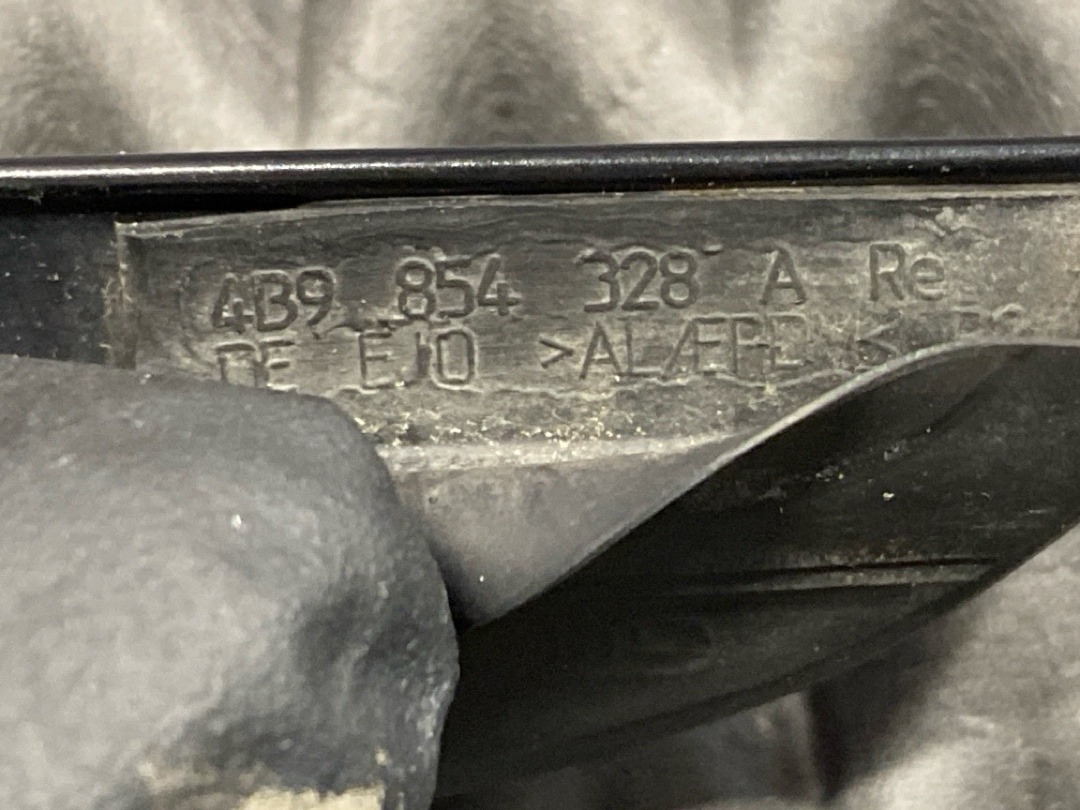 Молдинг лобового стекла, 980 рублей, Красноярск