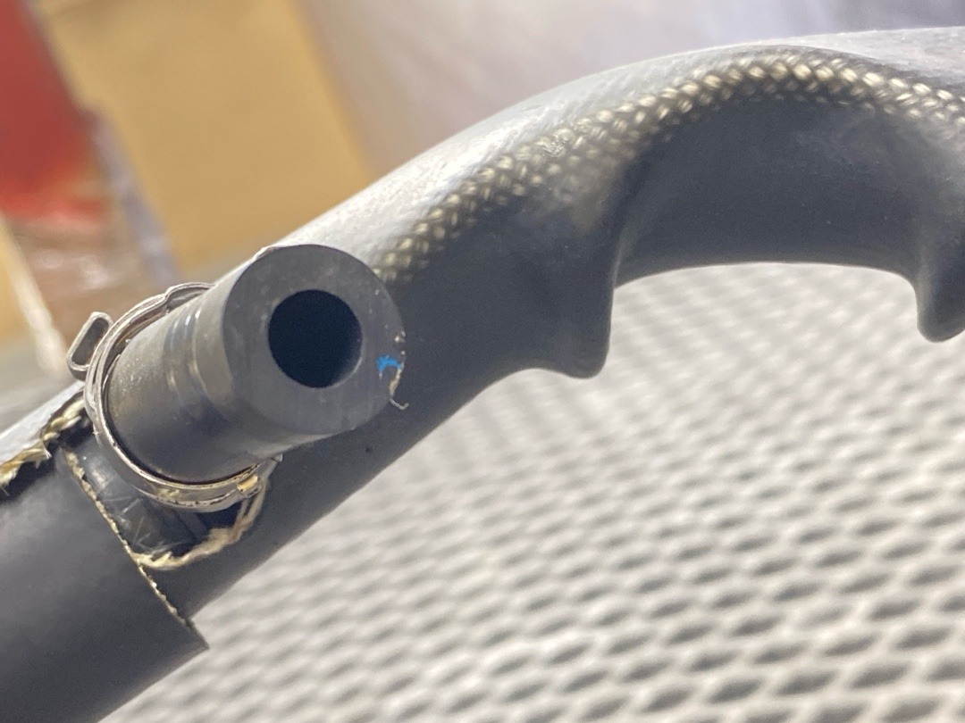 Шланг вентиляции картера, 13620 рублей, Красноярск