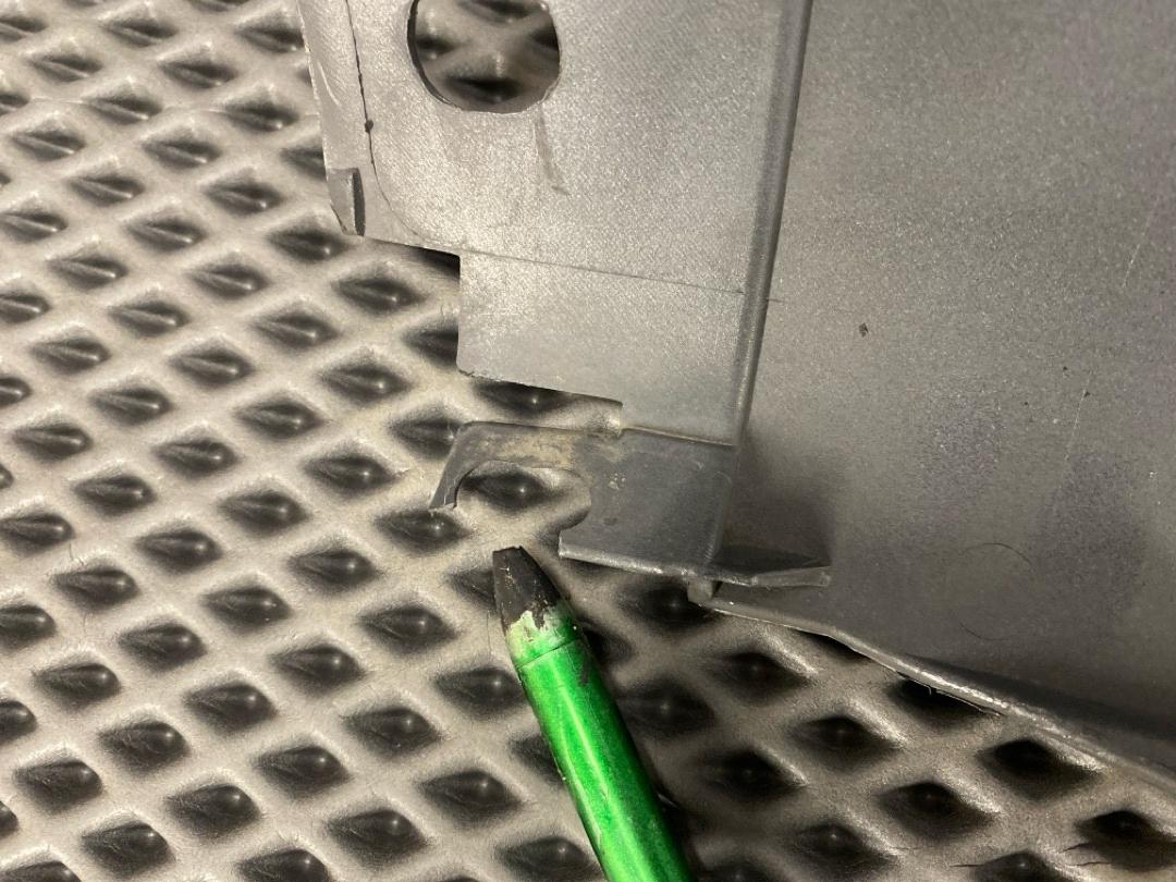 Комплект накладок на порог, 9840 рублей, Красноярск