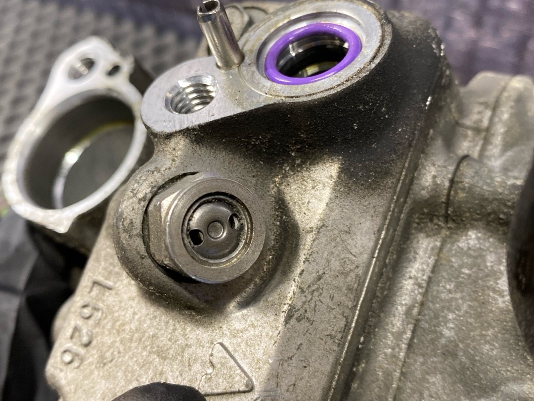 Компрессор кондиционера, 16840 рублей, Красноярск