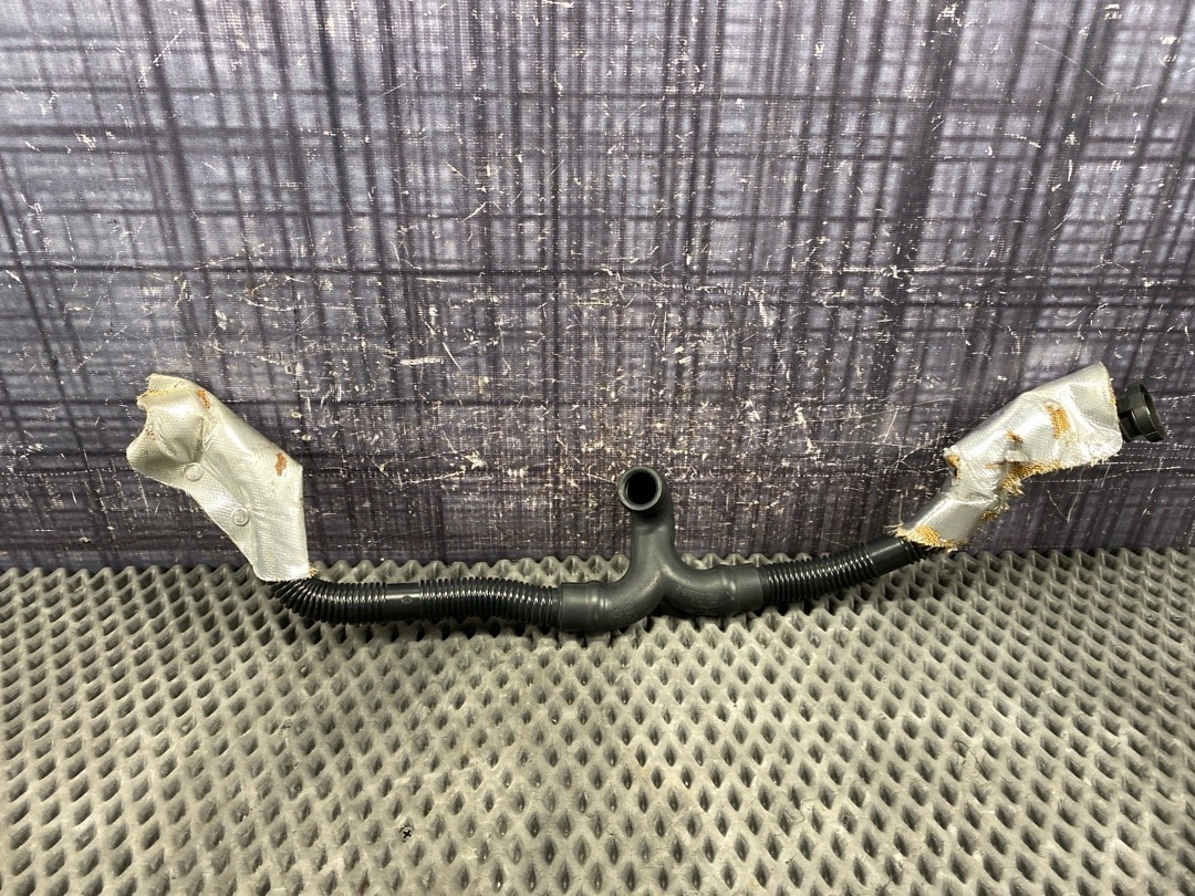 Шланг вентиляции картера, 2980 рублей, Красноярск