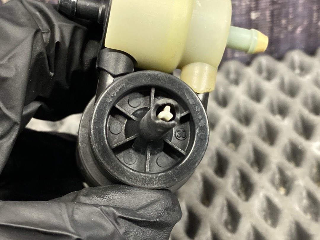 Мотор бачка стеклоомывателя, 980 рублей, Красноярск