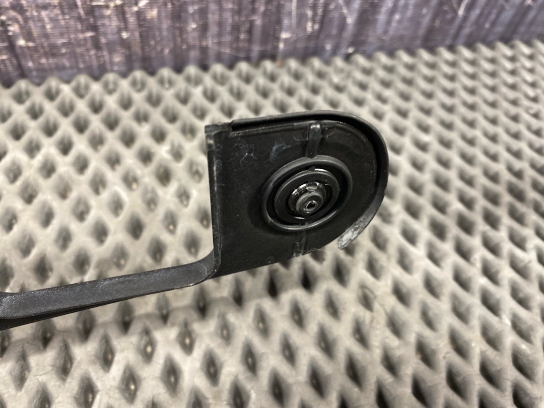 Пластик крышки багажника, 680 рублей, Красноярск