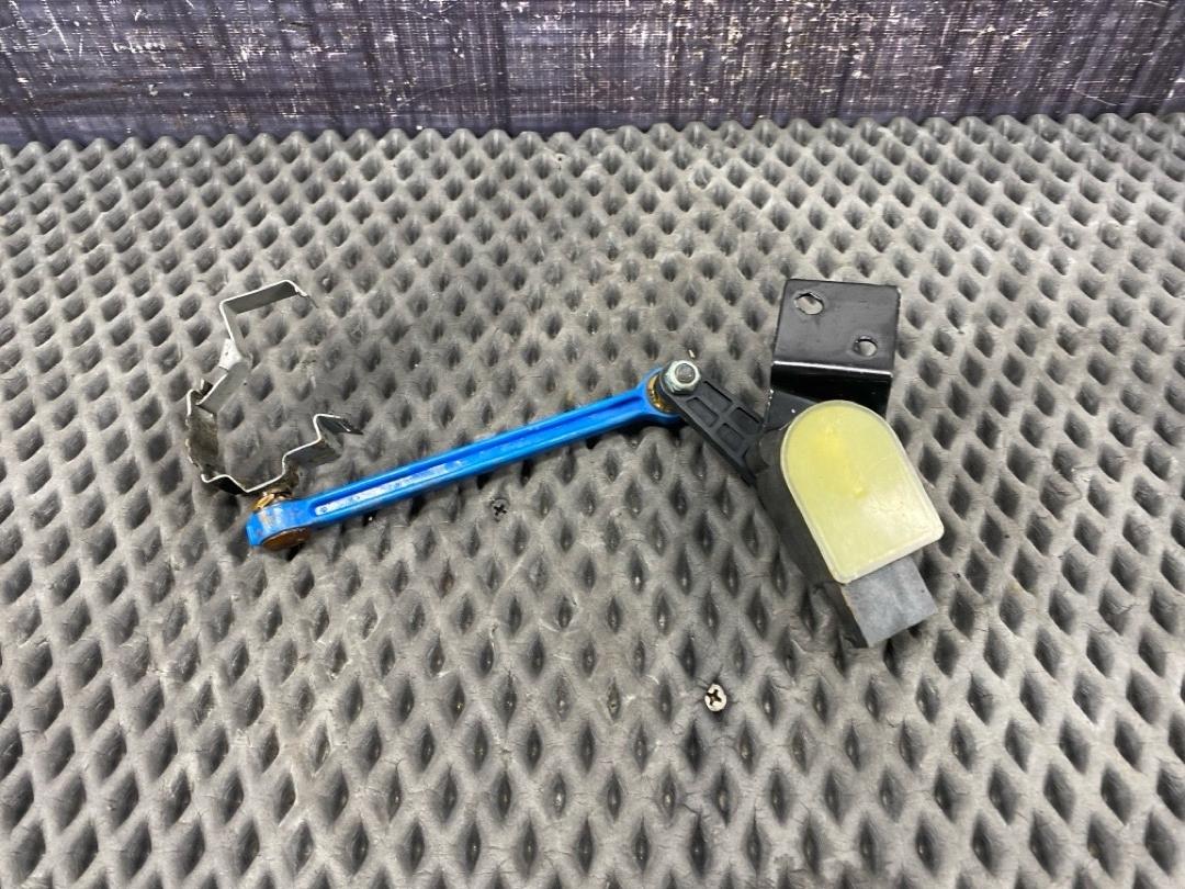 Датчик уровня подвески, 9640 рублей, Красноярск