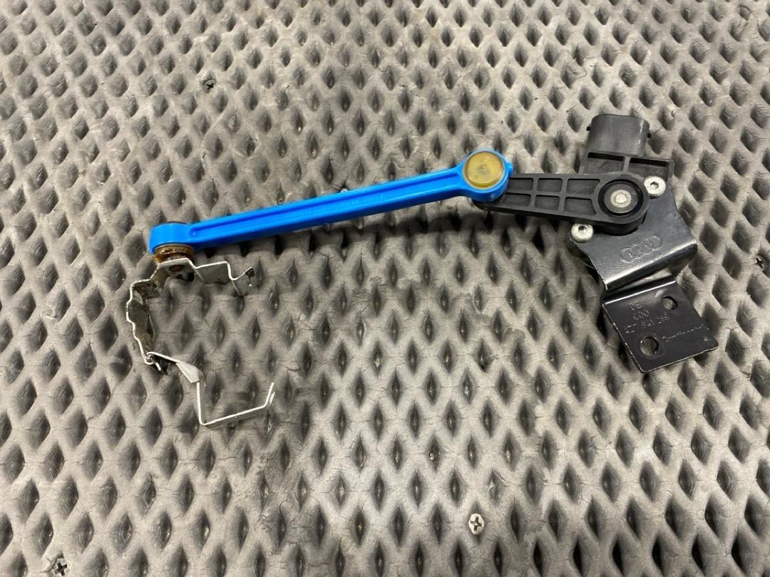 Датчик уровня подвески, 9640 рублей, Красноярск