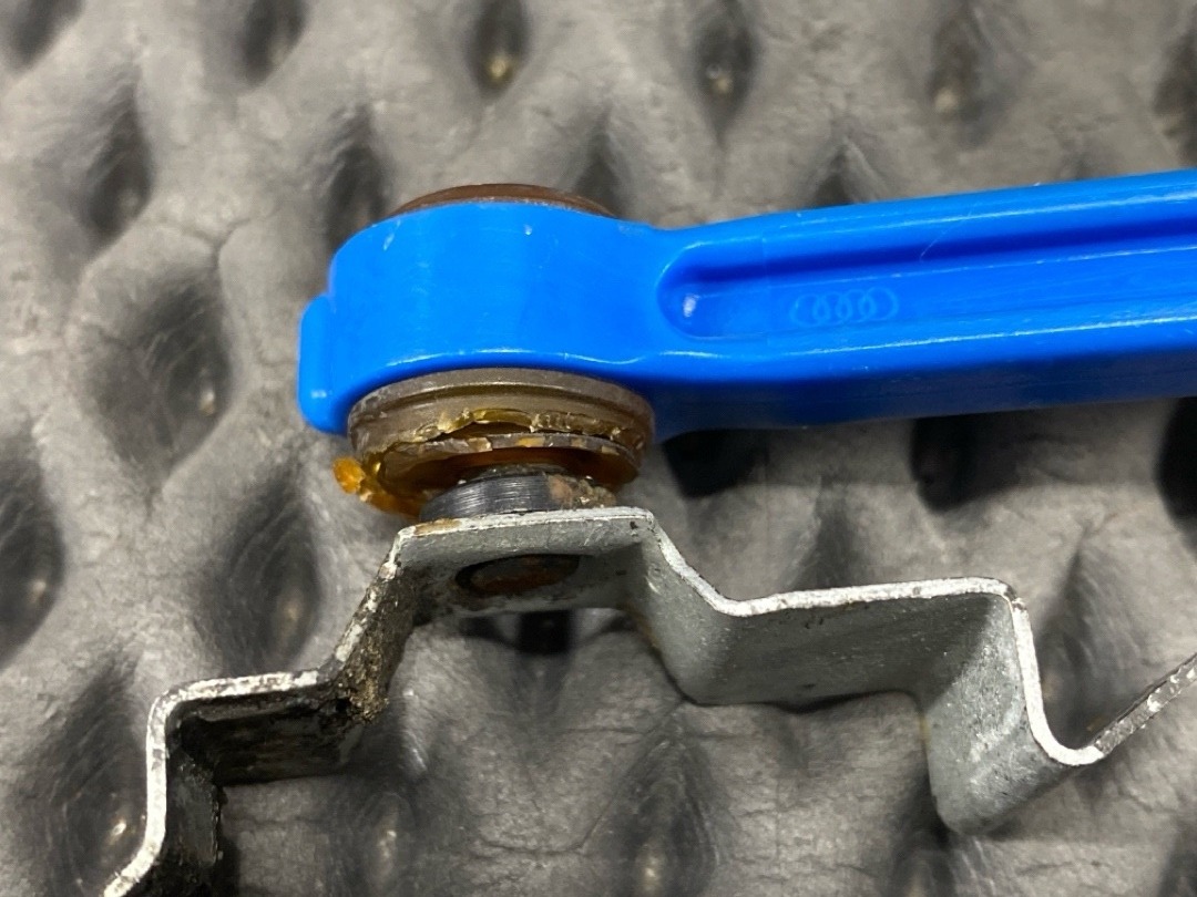 Датчик уровня подвески, 9640 рублей, Красноярск