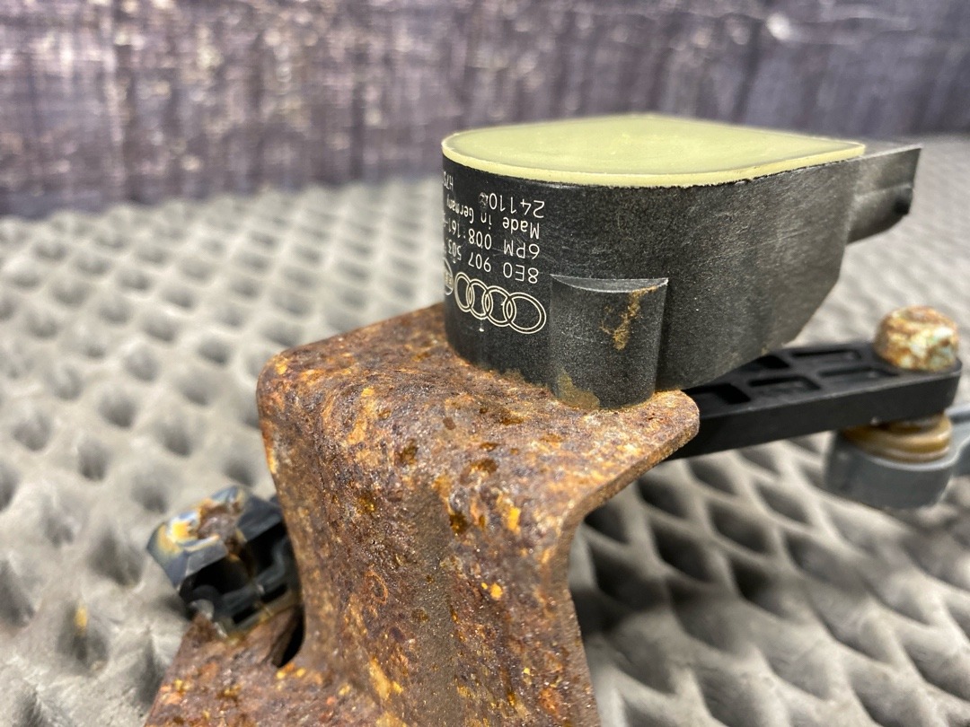 Датчик уровня подвески, 9640 рублей, Красноярск