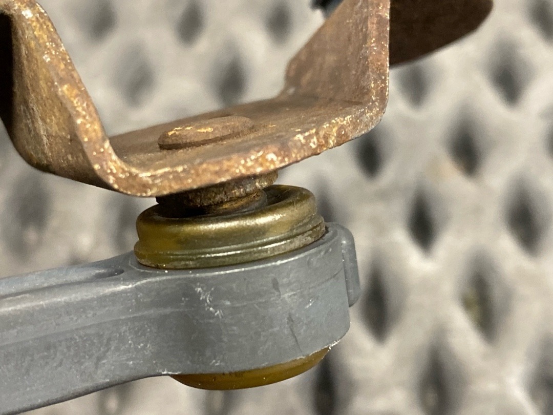 Датчик уровня подвески, 9640 рублей, Красноярск