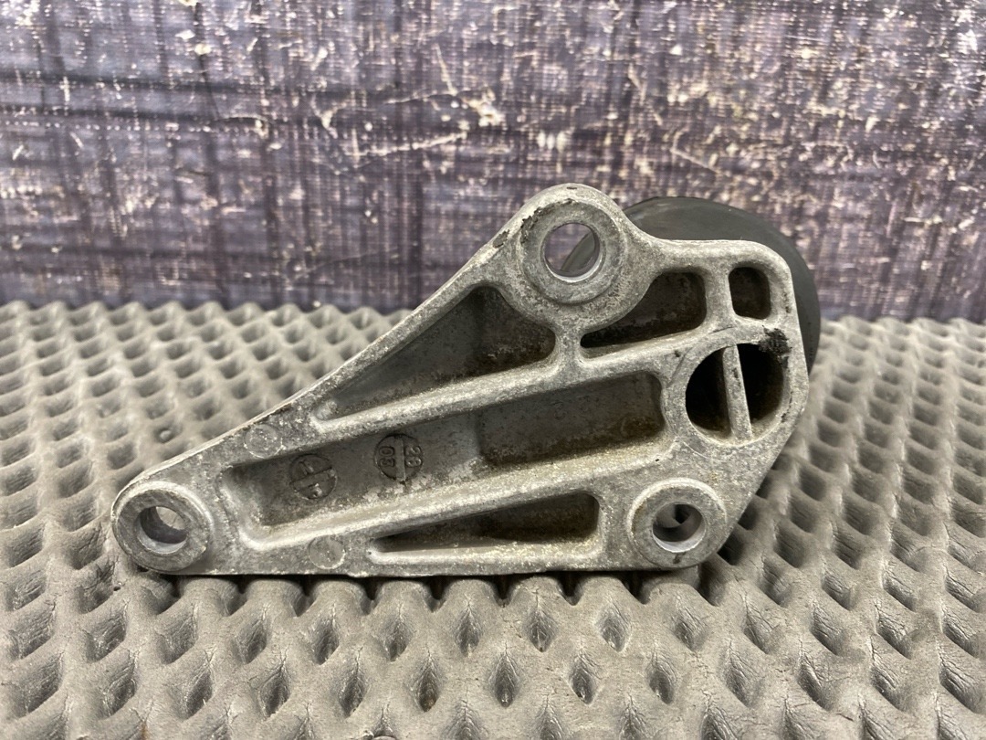 Кронштейн двигателя, 1610 рублей, Красноярск