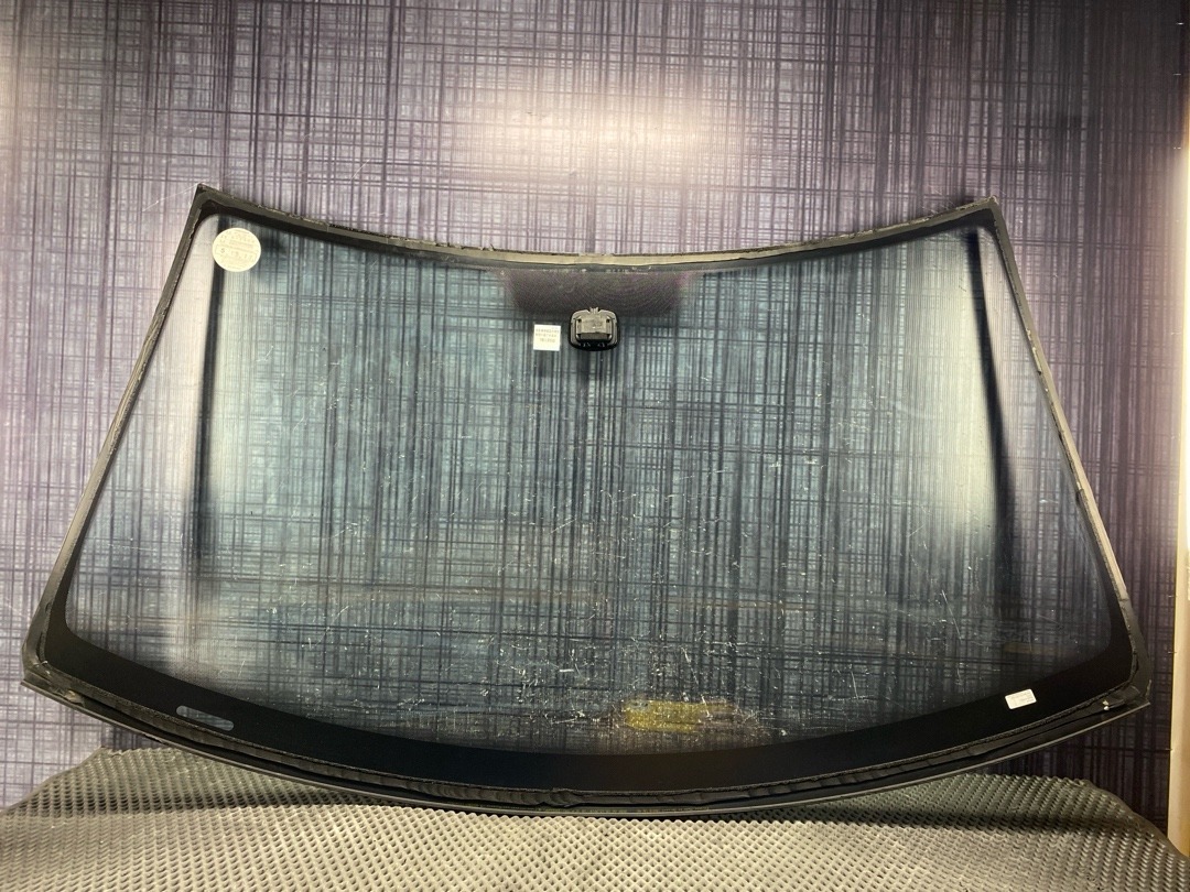 Стекло лобовое, 10750 рублей, Красноярск