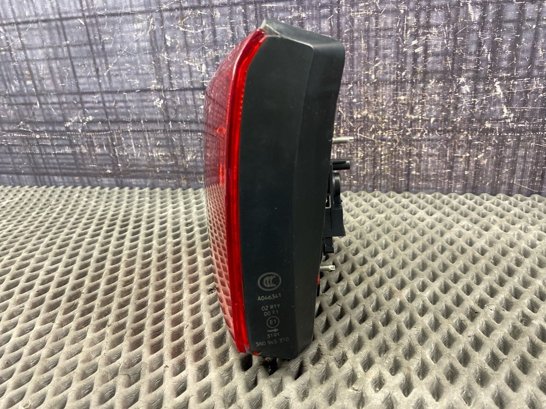 Фонарь в крышку багажника, 6070 рублей, Красноярск