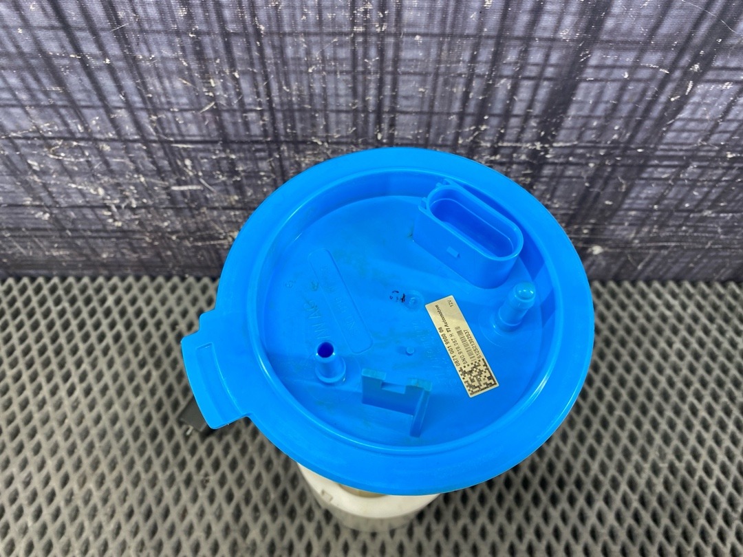 Бензонасос, 9370 рублей, Красноярск