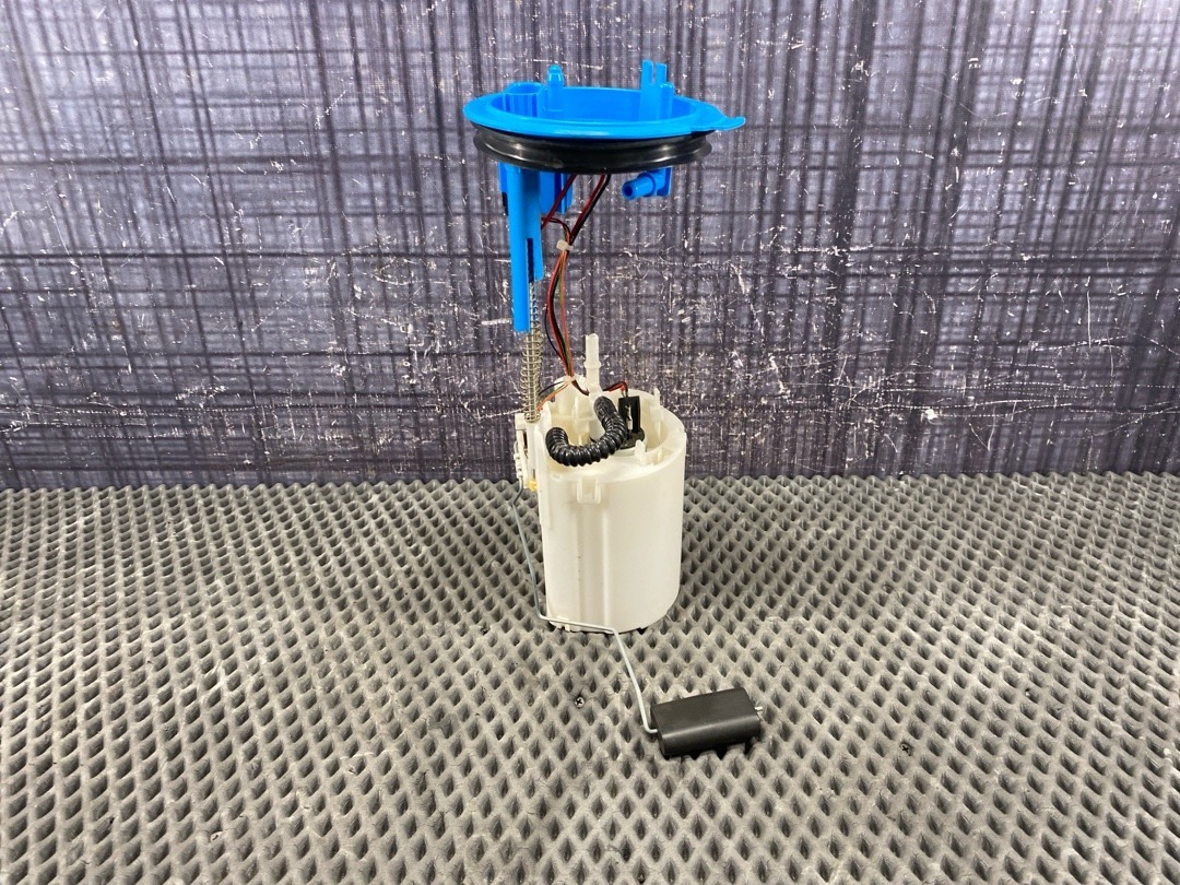 Бензонасос, 9370 рублей, Красноярск