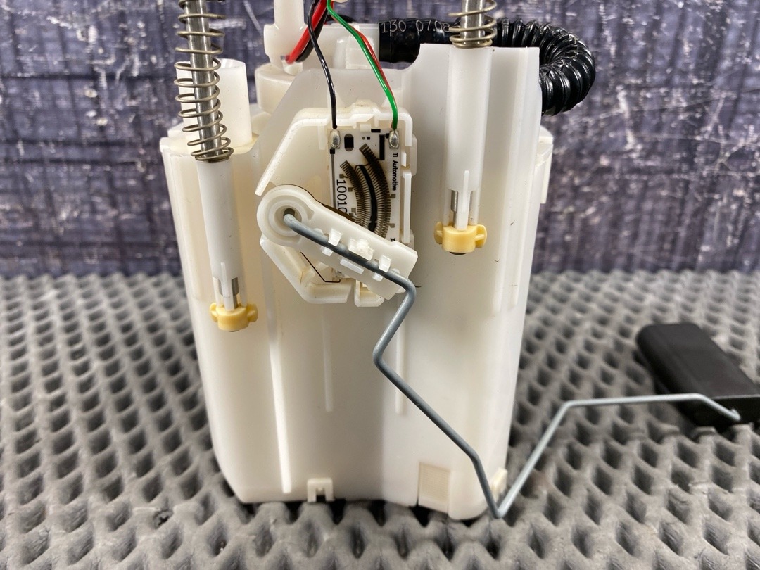 Бензонасос, 9370 рублей, Красноярск