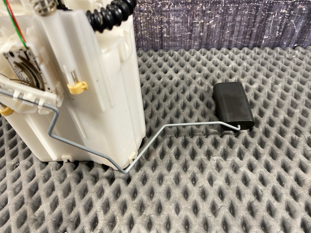 Бензонасос, 9370 рублей, Красноярск