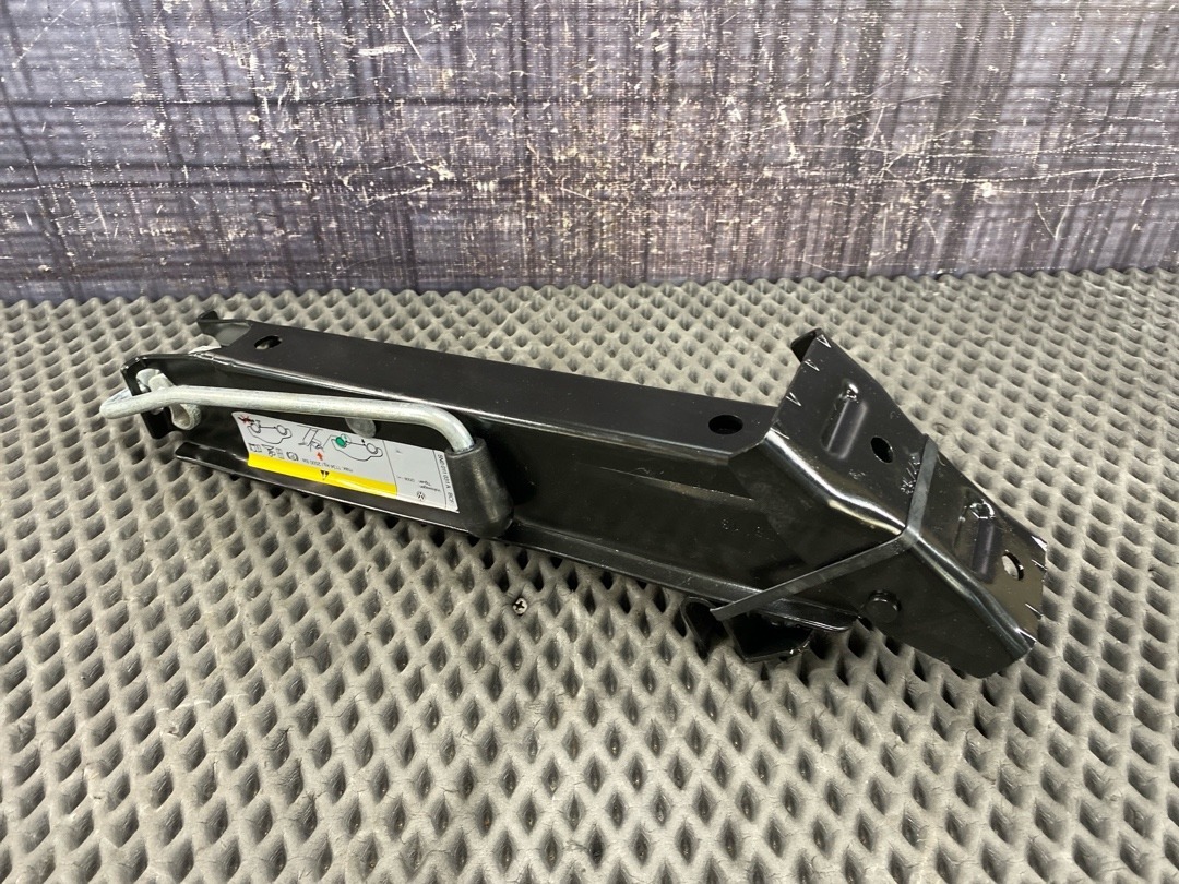 Домкрат, 2740 рублей, Красноярск