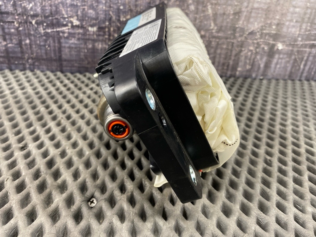 Подушка безопасности, 4120 рублей, Красноярск