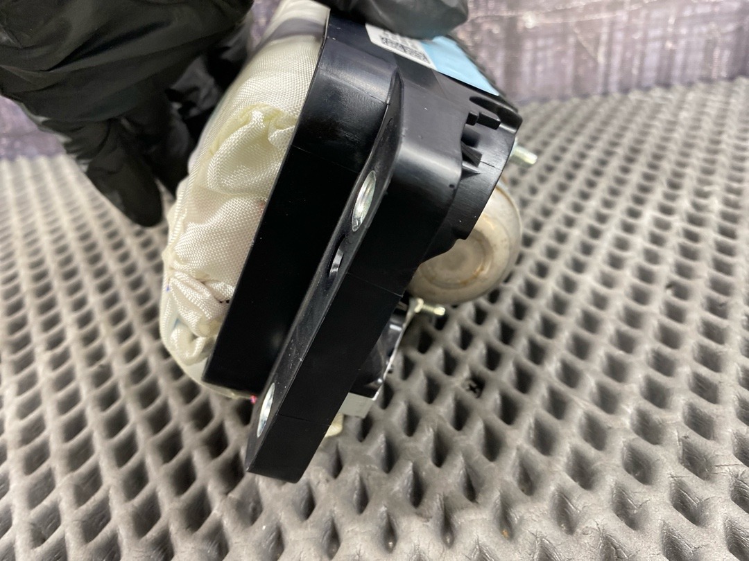 Подушка безопасности, 4120 рублей, Красноярск