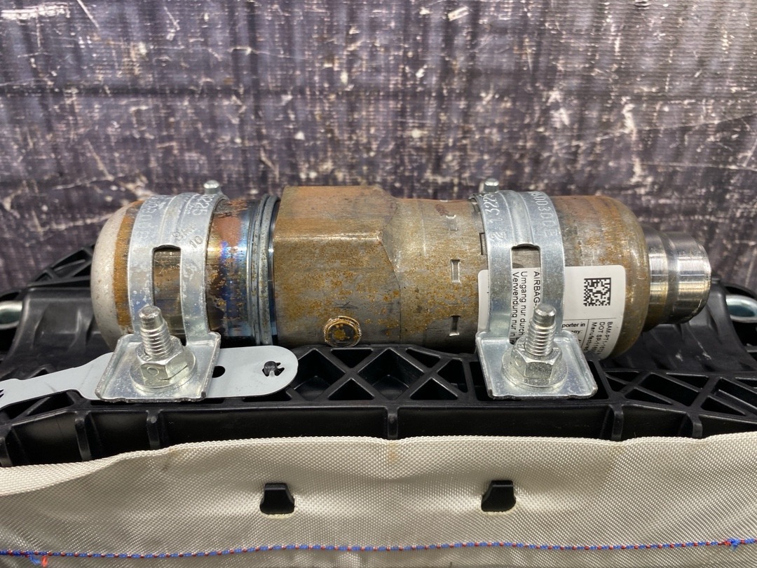 Подушка безопасности, 4120 рублей, Красноярск