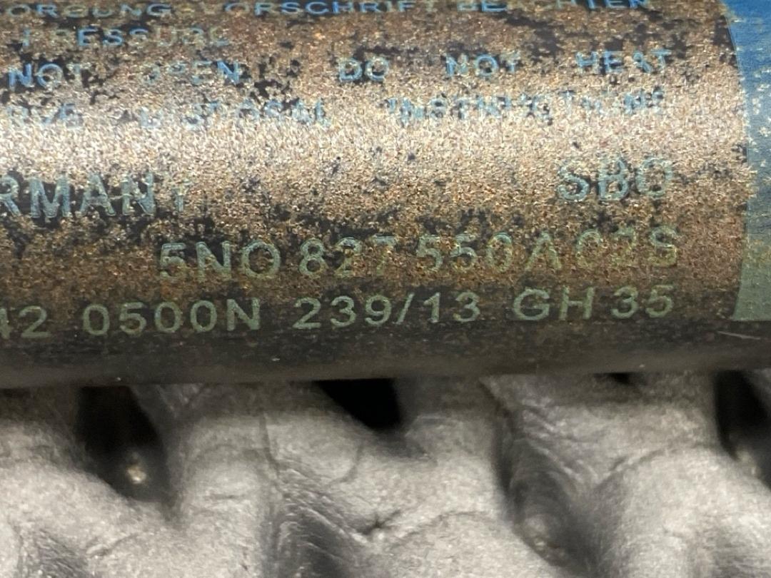 Амортизатор багажника, 870 рублей, Красноярск