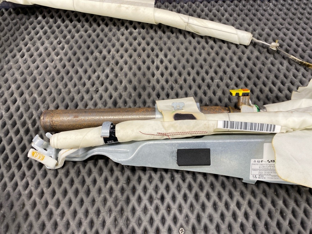 Подушка безопасности, 3500 рублей, Красноярск