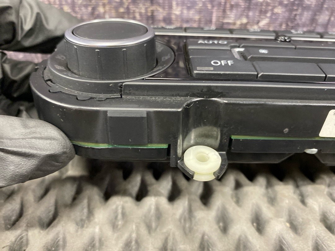 Блок управления климат-контролем, 3260 рублей, Красноярск