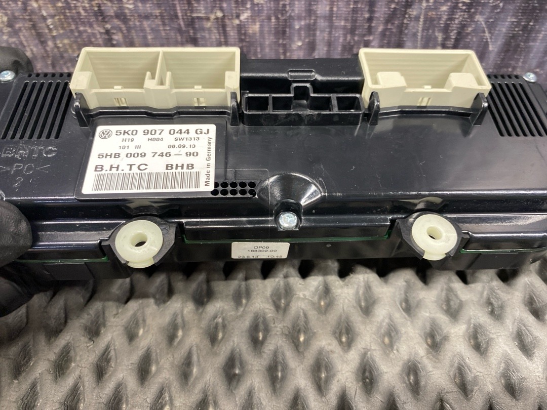 Блок управления климат-контролем, 3260 рублей, Красноярск